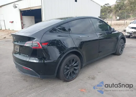 2023 Tesla Model Y from USA, damaged, VIN 7SAYGDEE9PF868233